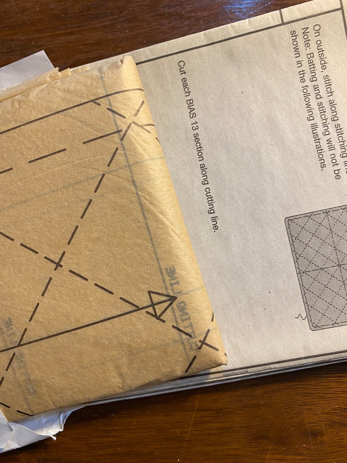 Kitchen Accessories PATTERN - Window Treatments, Chair Cushion ...