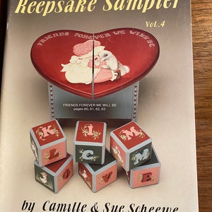 Keepsake Sampler Volume 4 - Camille & Susan Scheewe - technique  - Lessons - 1989 - Art Instruction - Methods - Folk Art Wood