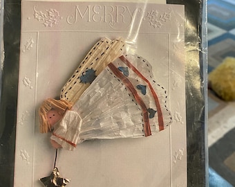 Kit para fazer cartão de Natal e enfeite de anjo em papel - Design Works - Paper Twist