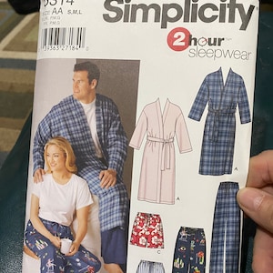 Misses / Women's / Men's /  Easy Sew Wrap / Robe & Pants Simplicity 5314 Pattern 2003 (uncut)   Unisex - 2 hour sleepwear: Size S, M, L