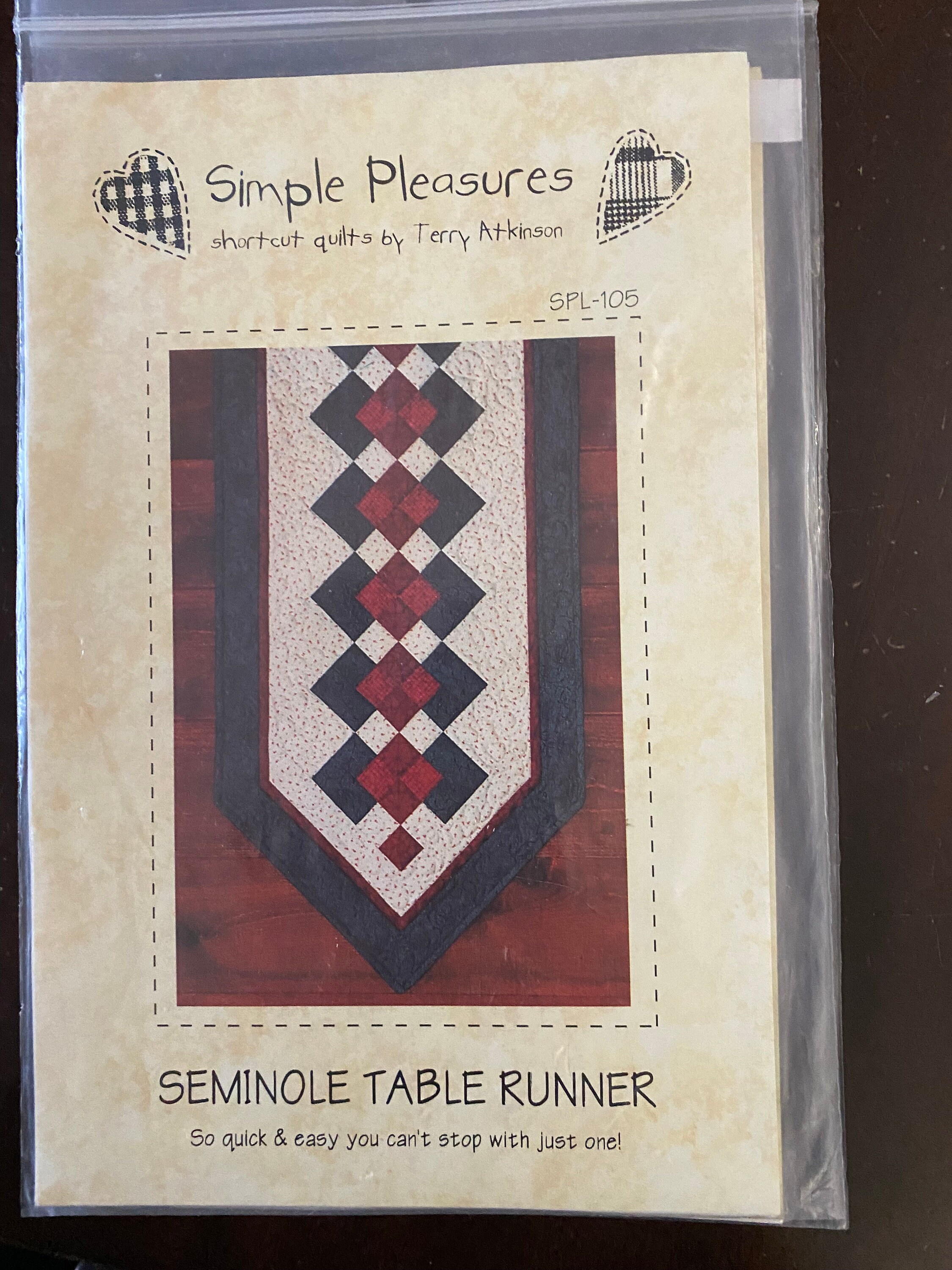 Seminole Table Runner - Quilt Pattern, Simple Pleasures - SPL-105 - 1995  - Terry Atkinson - Shortcut Quilts
