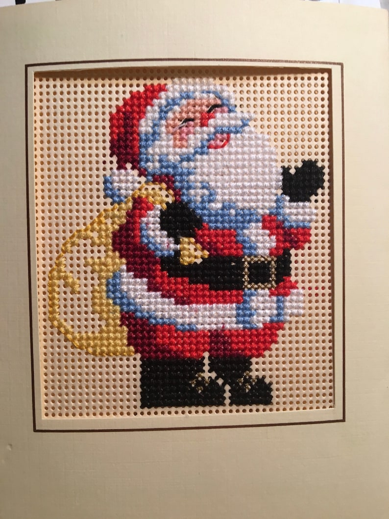 Better Homes /& Gardens #02998X Santa Claus Paragon Needlecrafts SANTA Noel Stocking Counted Cross Stitch Christmas CARD Kit set of 4