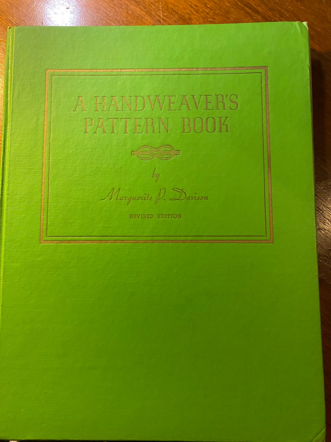 Weaving Hand Weaver's Pattern Book Marguerite Davison 1971 Basic