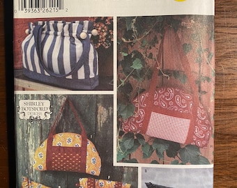 Set of Bags / Purses / Clutch / Tote Bag / Bow Purse Simplicity 5812 Pattern (uncut)