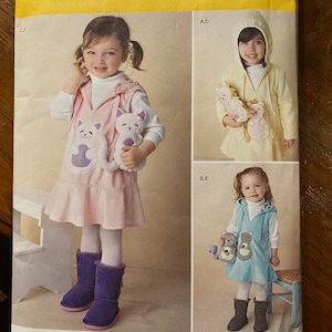 Child&#39;s / Girl&#39;s / Toddler&#39;s Pull over Hoodie Dress / Jumper with toy Simplicity #1288 Pattern. Size 1/2 to 4    - 2014