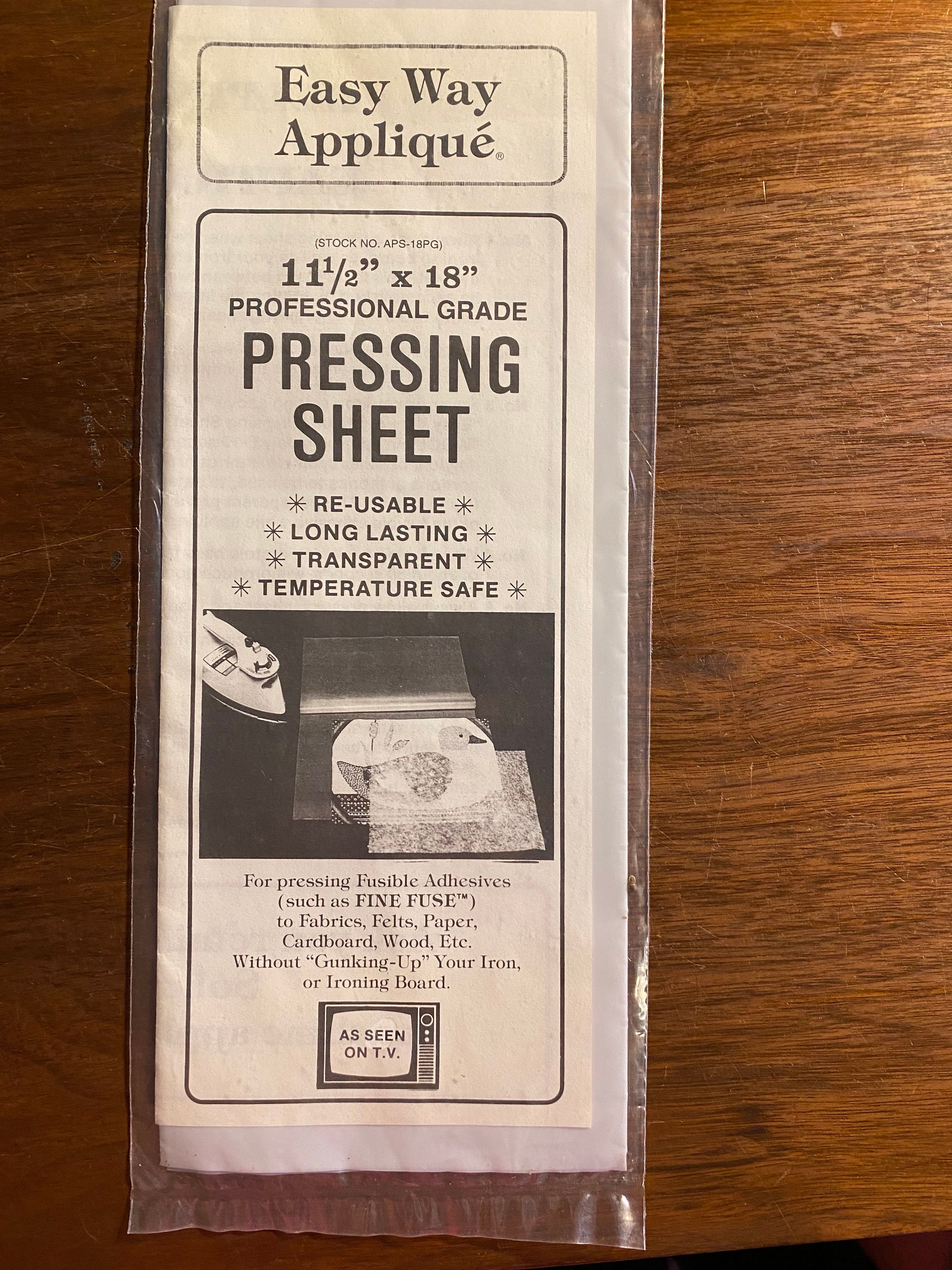 Easy Way Applique Pressing Sheet Use W Fusible Adhesives Quilting, Etc 11  1/2 X 18 Keep Iron Clean Professional Grade 1986 New 