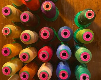 Isacord Polyester Thread -  Select color - Made Germany - For Embroidery,  Applique , Quilting Decorative Stitching (Machine) Partial or New