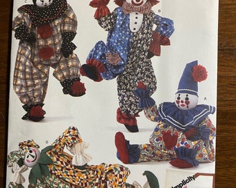 Decorative Clown Pattern Simplicity 2954 (uncut) 2008 cloth doll with styrofoam head