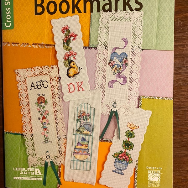 Pretty Bookmarks Cross Stitch  - Kooler Design Studio - 2013 - Leisure Arts 6154 cute little easy / quick to complete - Flowers, Hearts