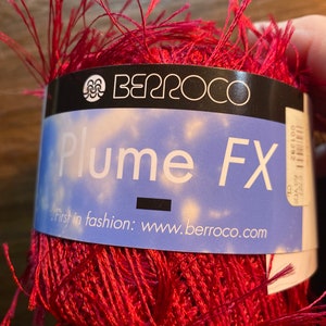 Berroco Plume FX Fuzzy Yarn - Colore rosa intenso 6727 - 63 iarde / 0,7 oz - Nuovo - 100% poliestere - Prodotto in Francia - Ciglia