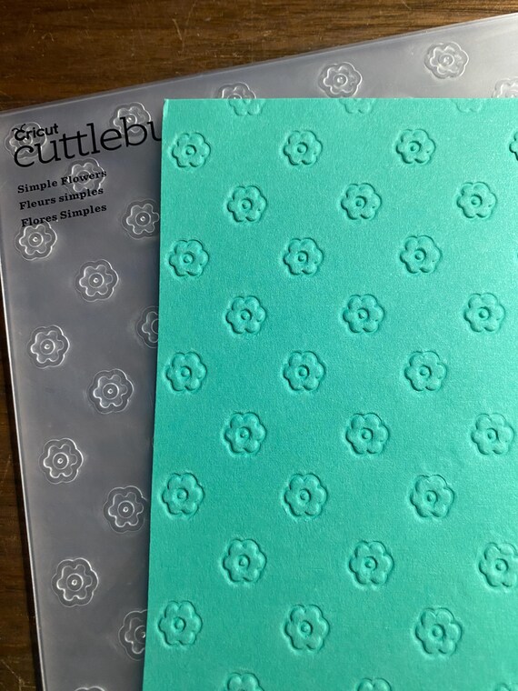 Anna Griffin Circuit Cuttlebug Embossing Folder Lace Pick
