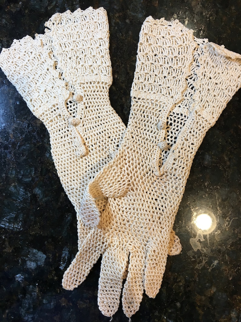 GLOVES Crochet Great Grandma's Vintage XS 10 overall length image 1