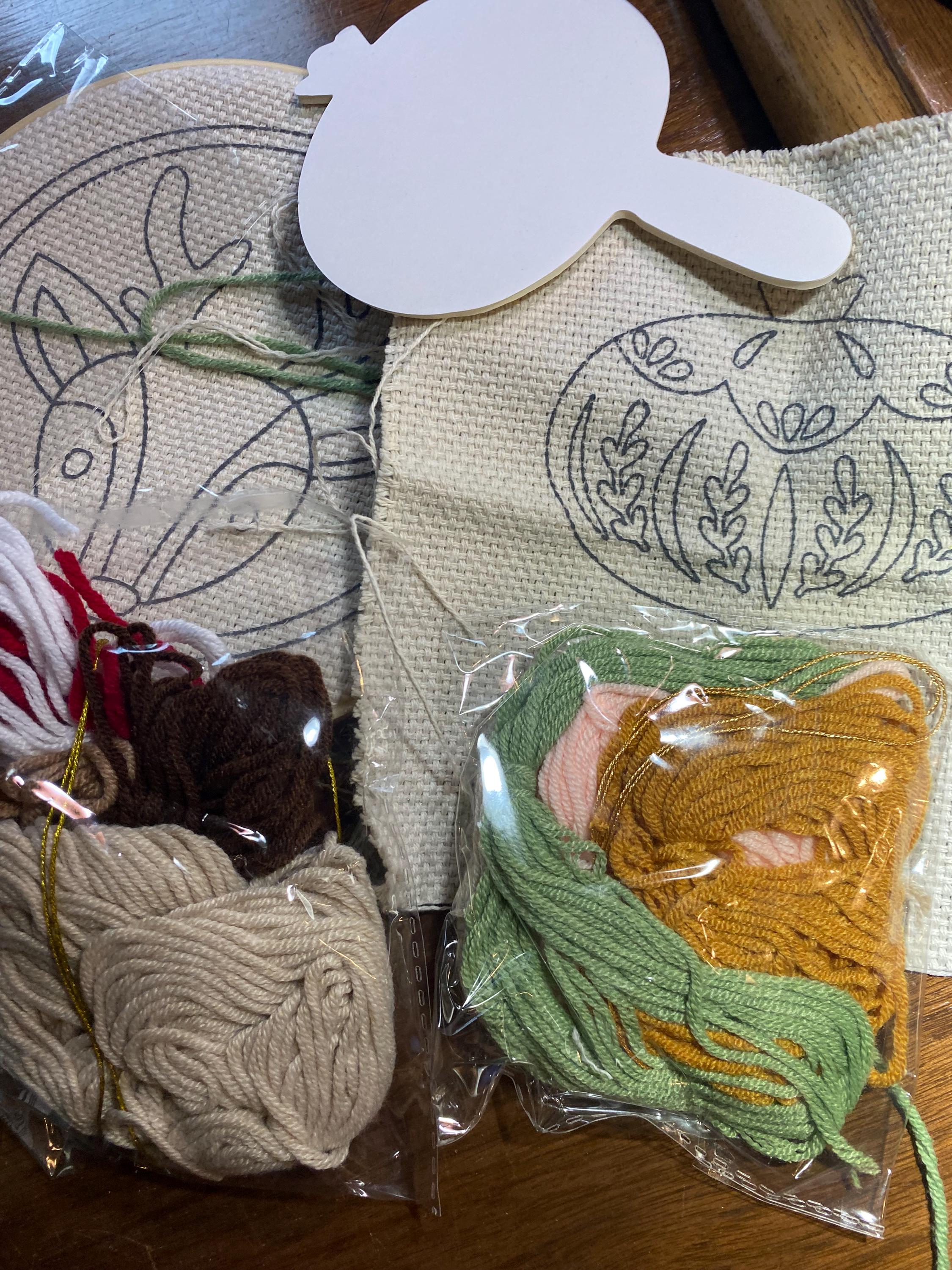 Ornament Punch Needle Kit - Needlepunch Embroidery Kit - Smile - Pre ...