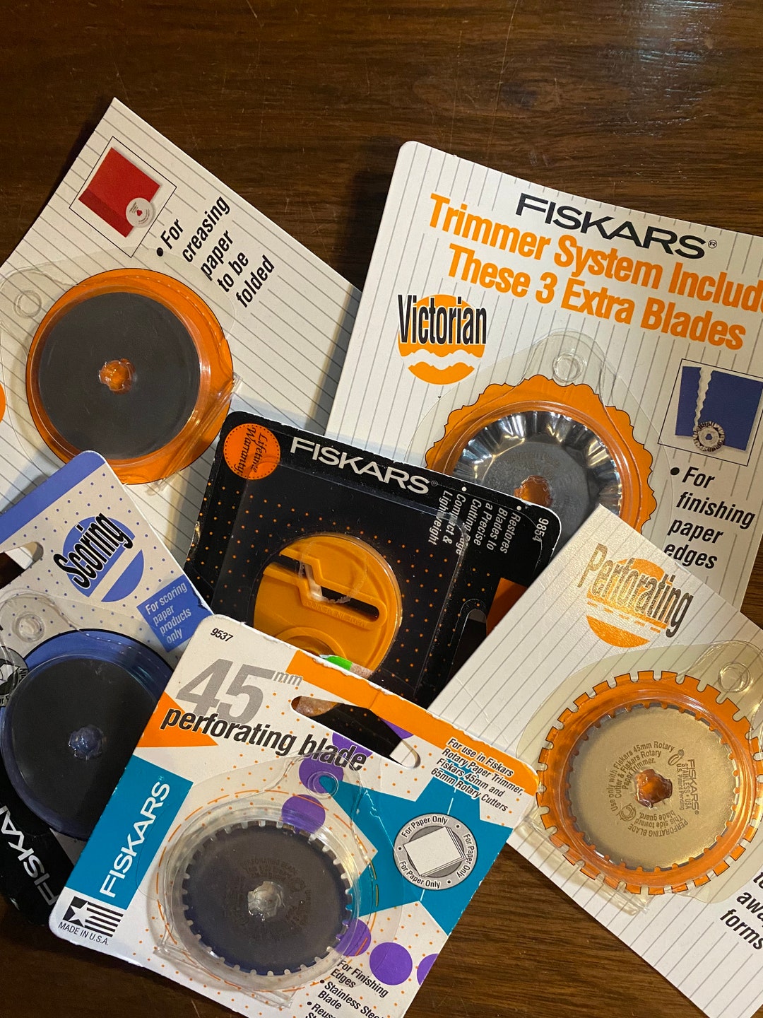 Fiskars Rotary Blade Cutter Craft Tool Scrapbooking Photo Album Card