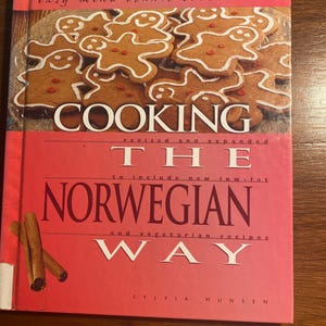 Koken op de Noorse manier - Kookboek - Sylvia Munsen - 2002 - Traditionele recepten uit Noorwegen - Easy Menu etnische kookboeken