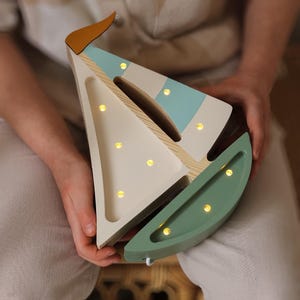 Wooden Sailboat Night Light – Ocean Themed Nursery Lamp – Coastal Baby Room Decor –LED Bedside Lamp and Wall Light–Sea Animal Decor for Kids