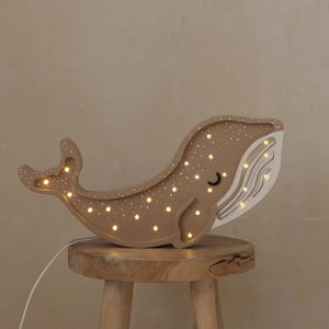 Nachtlicht in Form eines Wals aus Holz, Kinderzimmerbeleuchtung, Ozean-Nachttischdekoration für Babyzimmer, Meeres- und Ozeanthema