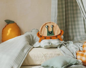 Houten UFO-lamp – Kleine lampjes – LED-nachtlampje voor kinderen – Ruimtedecoratie – Handgemaakt cadeau voor een peuterkamer