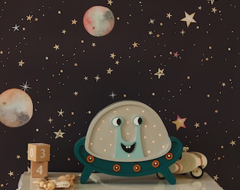 Houten UFO-lamp – Kleine lampjes – LED-nachtlampje voor kinderen – Ruimtedecoratie – Handgemaakt cadeau voor een peuterkamer