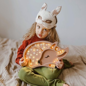 Trähjort Nattlampa Skog Babyrum Dekoration Hjort Babyshowerlampa Brun Boho Djur Ljusbrunt Skogrum