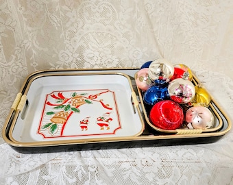 Vintage Lacquerware Christmas Tray-Set of Three