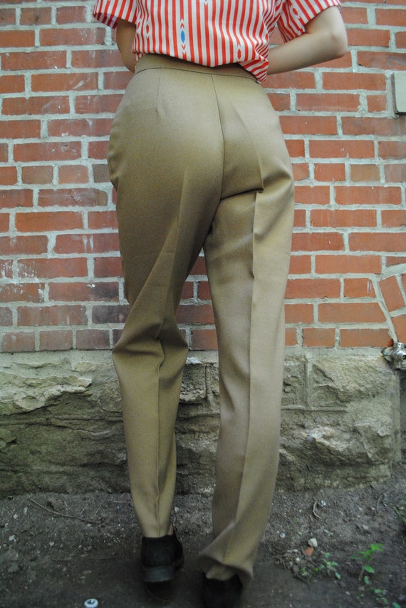 levi bendover pants