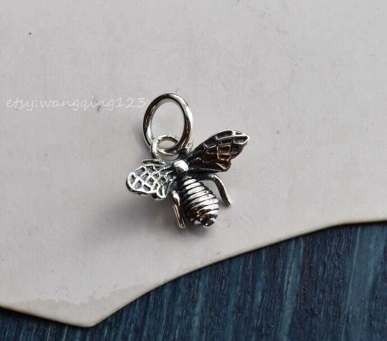 sterling silver bee charm pendant