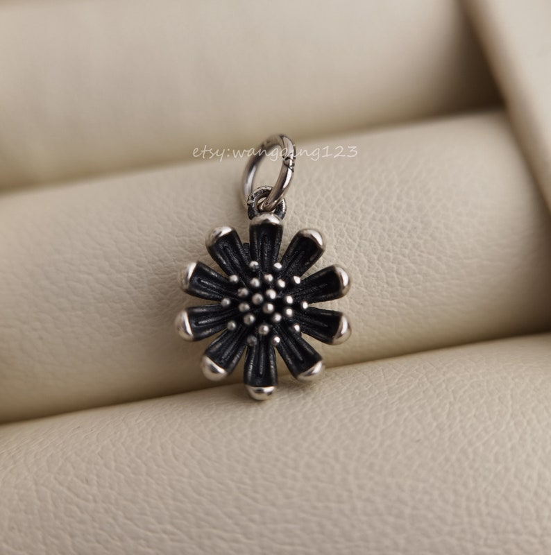 solid 925 sterling silver flower charm pendant 12x12mm
