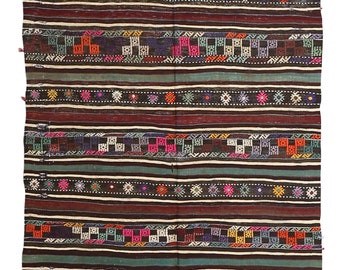 Vintage Kilim, 4'0 x 7'9, Hand-woven, wool