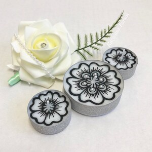 10 x Silver Small or Large Bespoke Tea Light Candles 38mm or 59mm Christmas, Wedding, Diwali, Mehndi, Eid Party Favours, Gift & Stock Filler