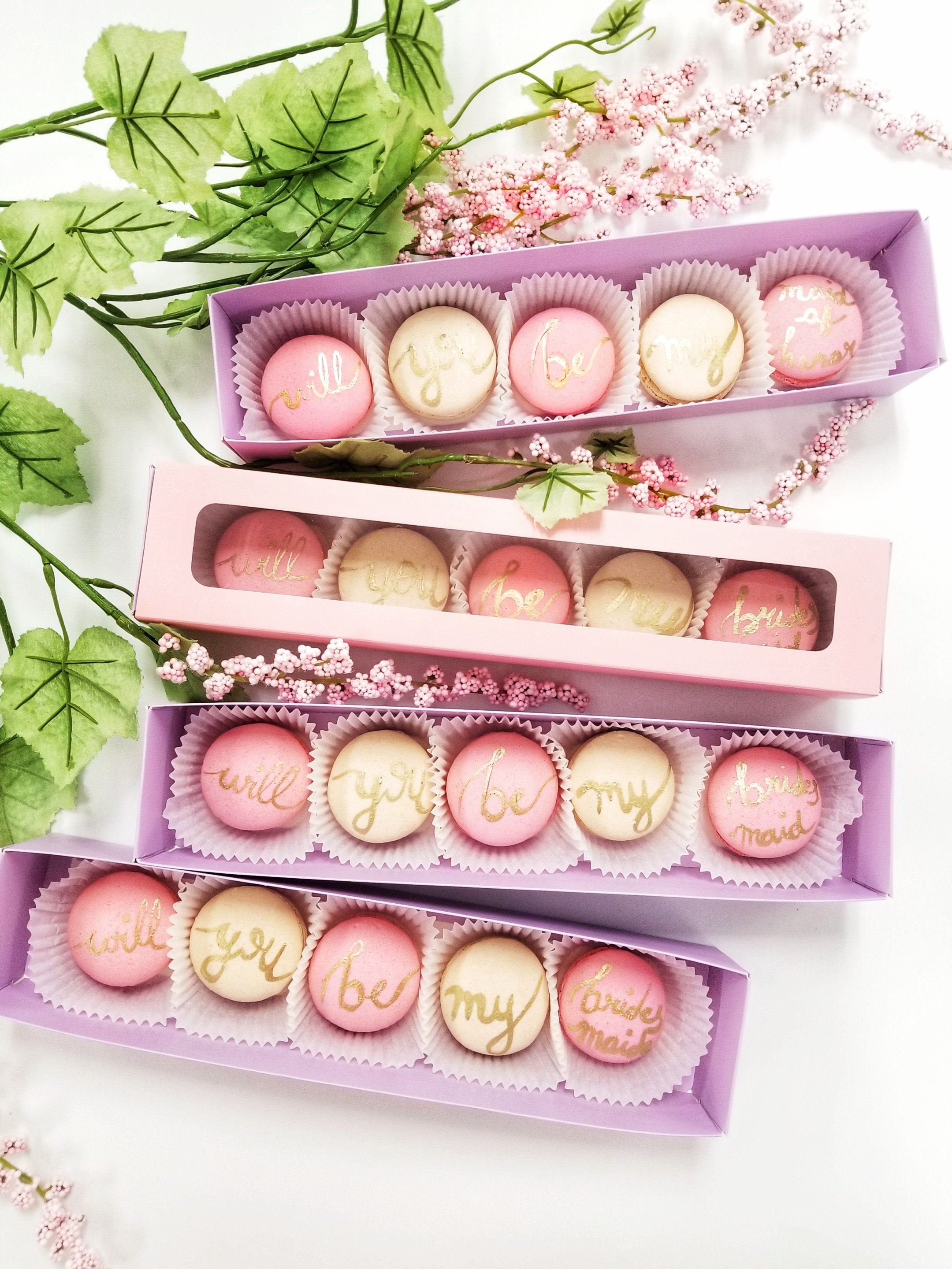 BRIDESMAIDS proposal Macarons- Will you be my bridesmaid ? (5 Macarons)