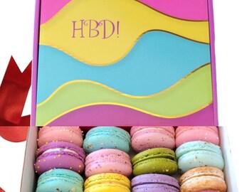 LeilaLove Macarons - Birthday wishes with 15 Macarons