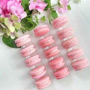 Pink Macarons 15 quantities strawberry & creme flavor