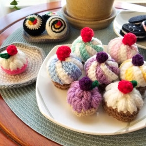 Crochet Mini Cupcakes/Dessert