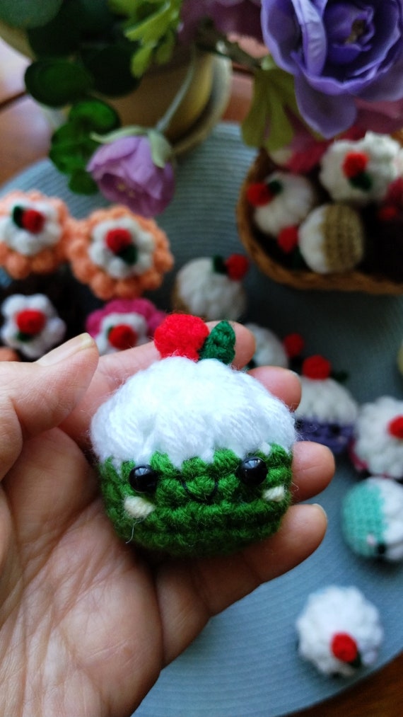 Crochet Mini Cupcake - Etsy