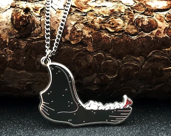 Wolf Jaw Bone, Bone Necklace, Forestcore, Gothic Jewelry, Jawbone, Silver Bone Jewelry, Bone Pendant, Bone Necklace, Witchy, Bone Jewelry
