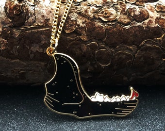 Wolf Jaw Bone, Gold Bone, Bone Jewelry, Forestcore, Gothic Jewelry, Jawbone Jewelry, Bone Pendant, Bone Necklace, Witchy, Goblincore