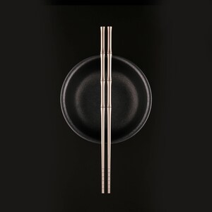 TIMAZE: TTi-068 Titanium Chopsticks 2.0 image 3