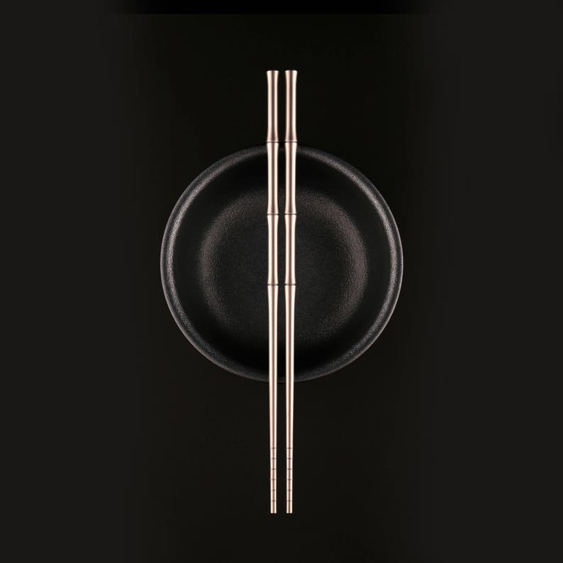 TIMAZE: TTi-068 Titanium Chopsticks 2.0 image 3