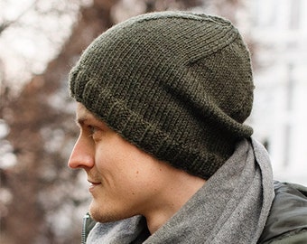 Men’s knitted Grey wool  hat in stockinette st with rib.Knit winter hat.Ready to ship.