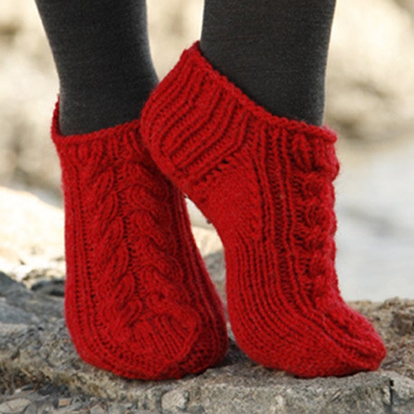 Chaussettes pantoufles en alpaga/laine tricotées à la main avec câbles, chaussettes d'intérieur tricotées, chaussettes pour dormir, chaussettes courtes en laine pour femmes
