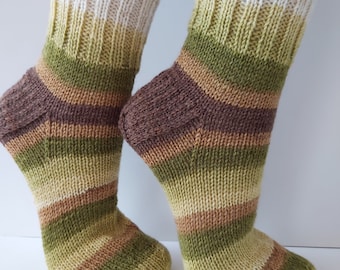 Wool socks Hand knit unisex socks Womens winter socks Knitted socks Women socks