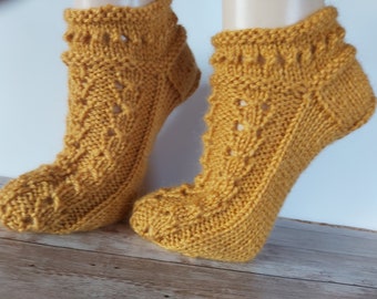 Hand Knit Wool Slipper Socks  Knit Indoor socks  Socks for Sleep  Knitted Wool Slipper Socks  Wool socks for women