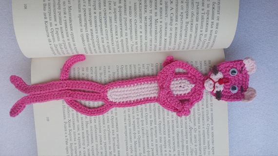 Crochet Pink Panther Bookmark: Funny Book Lover Gift