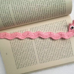 Crochet bookmark, Bookmark bookworm, Pink bookmark, Funny bookmark, Handmade cute Bookmark, Gift for book lovers, Book lover gift, Bookwarm image 4