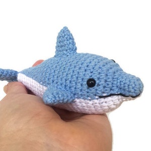 Crochet Dolphin Plush: Amigurumi Kawaii Sea Creature