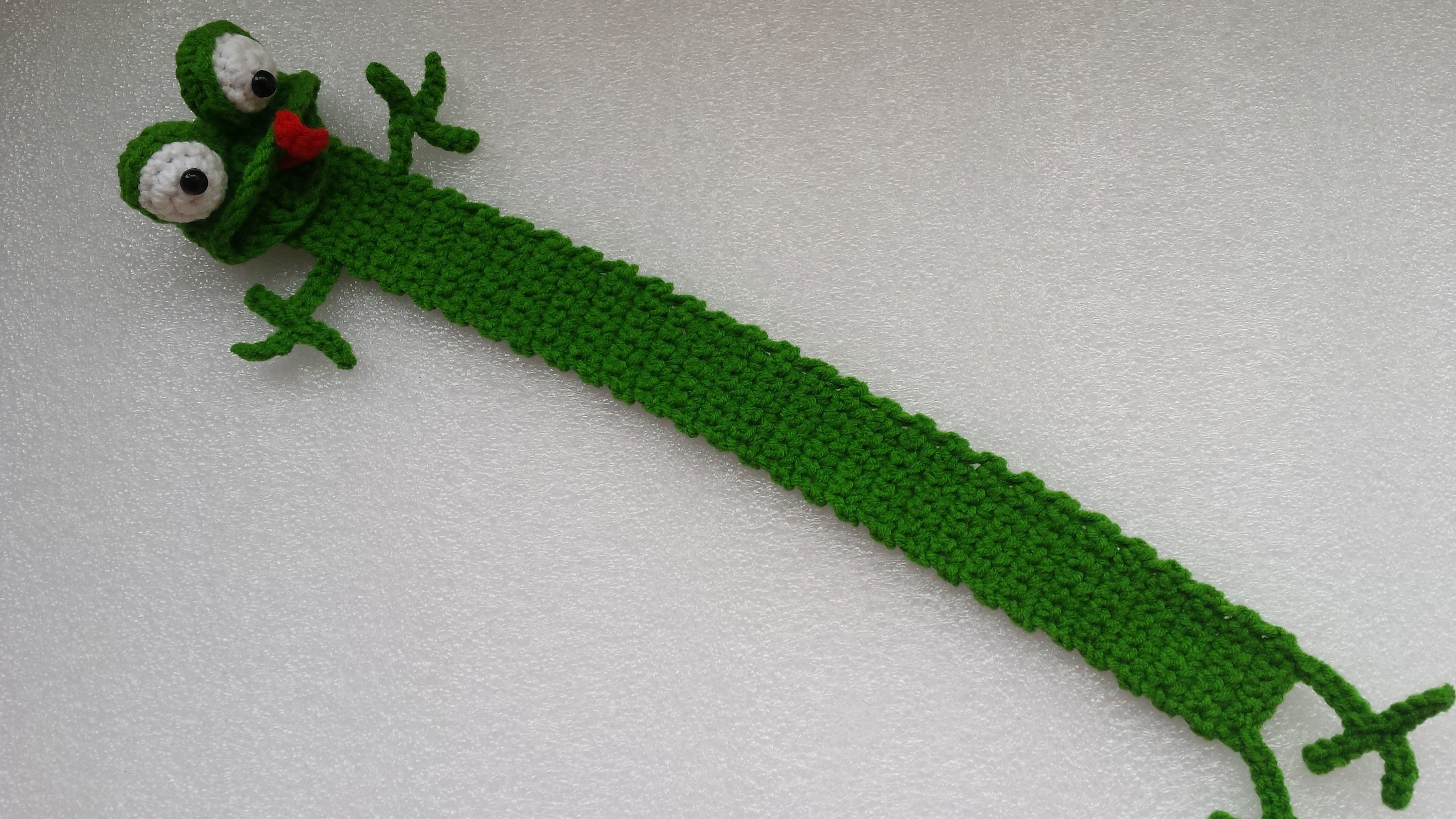 Frog Bookmark Crochet frog bookmark Crochet bookmarks Green Etsy
