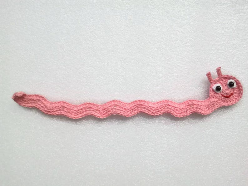 Crochet bookmark, Bookmark bookworm, Pink bookmark, Funny bookmark, Handmade cute Bookmark, Gift for book lovers, Book lover gift, Bookwarm image 3