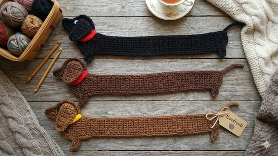 Crochet Dachshund Bookmark: Handmade Puppy Dog Page Marker