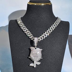 Hip Hop Silver Rose Flower Pendant,Iced Out Bling CZ Diamond Rose Charm Necklace,Cuban Chain,Jewelry Gift for Girlfriend,Wife,Lover